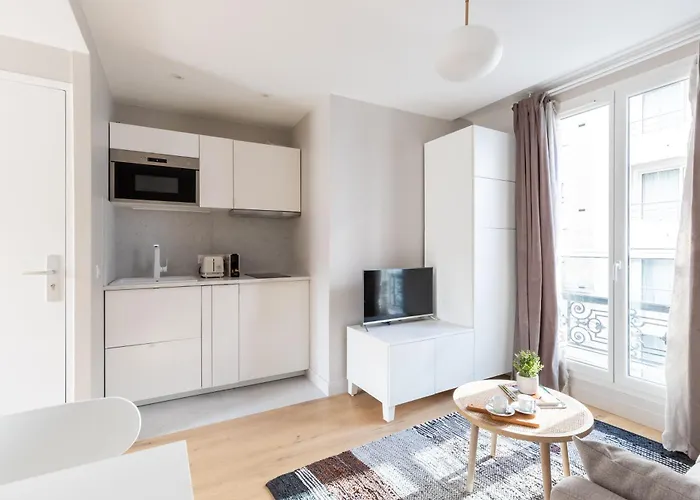 Take It Easy In Stylish Architect Flat