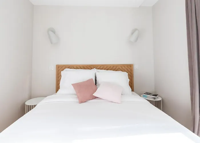 Take It Easy In Stylish Architect Flat Apartmán